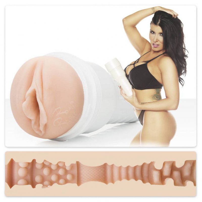   Fleshlight Signature Romi Rain Storm  