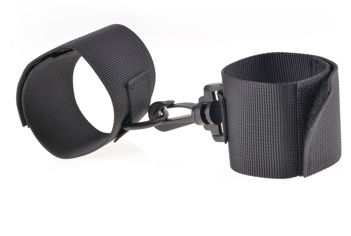      Beginner s Nylon Cuffs
