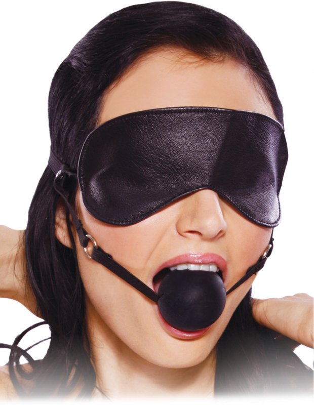    Blindfold Ball